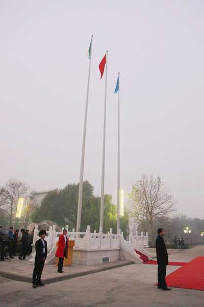 点此在新窗口浏览图片